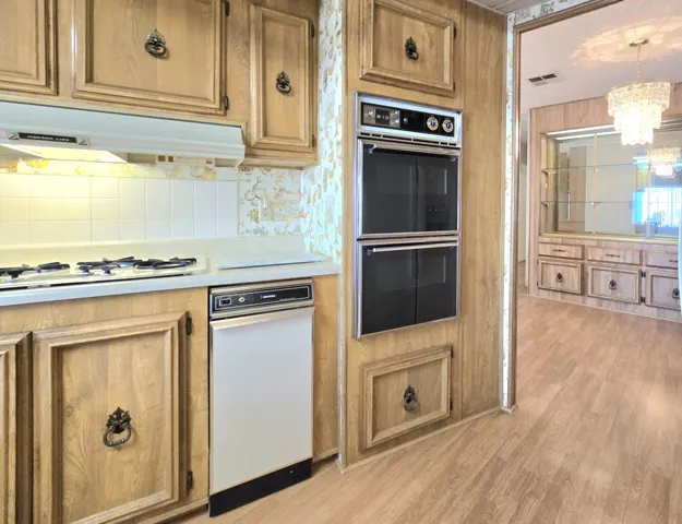 Kitchen 4