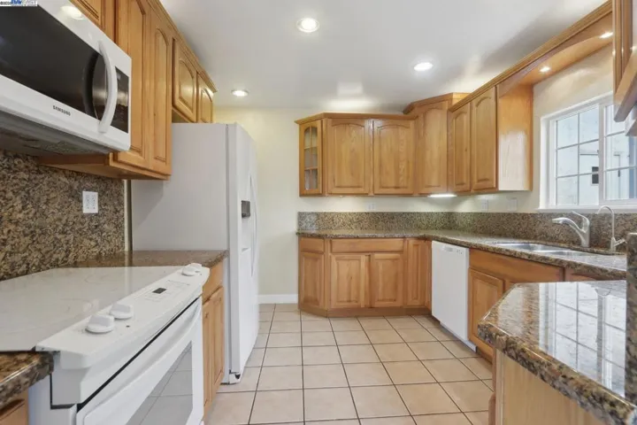 36458 Spruce St, Newark, California 94560