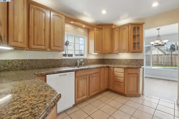 36458 Spruce St, Newark, California 94560