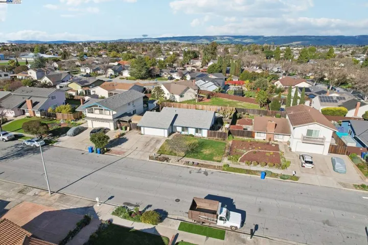36458 Spruce St, Newark, California 94560