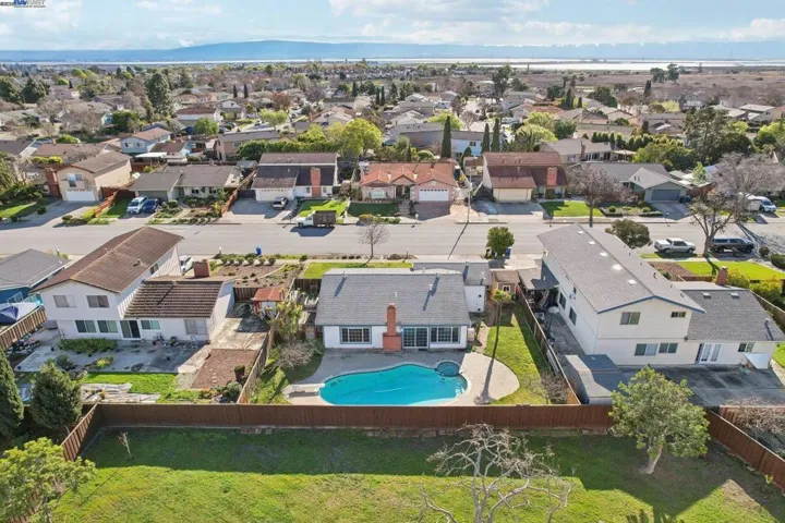 36458 Spruce St, Newark, California 94560