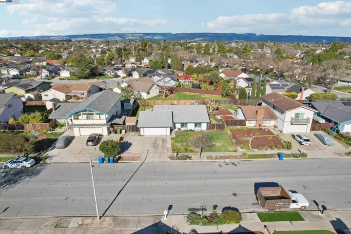 36458 Spruce St, Newark, California 94560