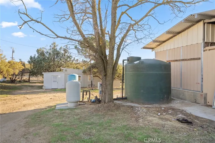 water tank and well