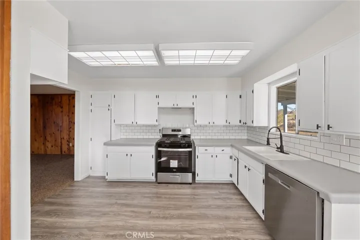 main house kitchen