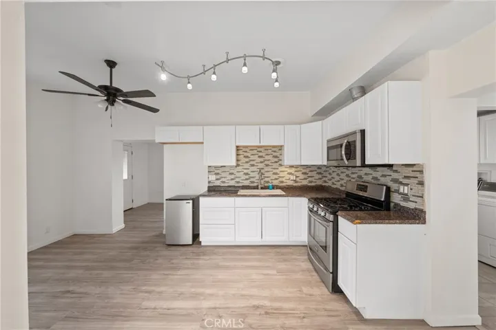 guest house kitchen