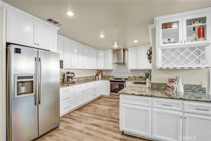 Kitchen - 1201 N Mosswood Anaheim Hills Ca 92807