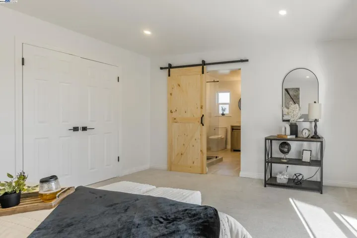 17007 High Pine Way, Castro Valley, California 94546