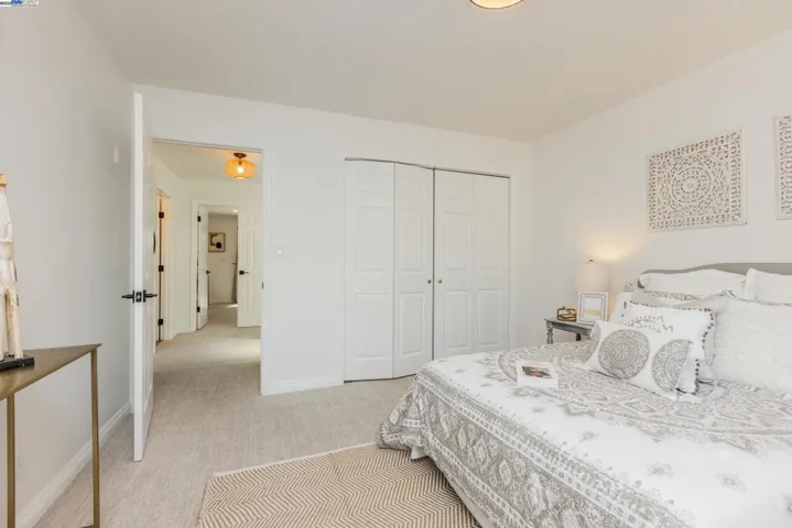 17007 High Pine Way, Castro Valley, California 94546