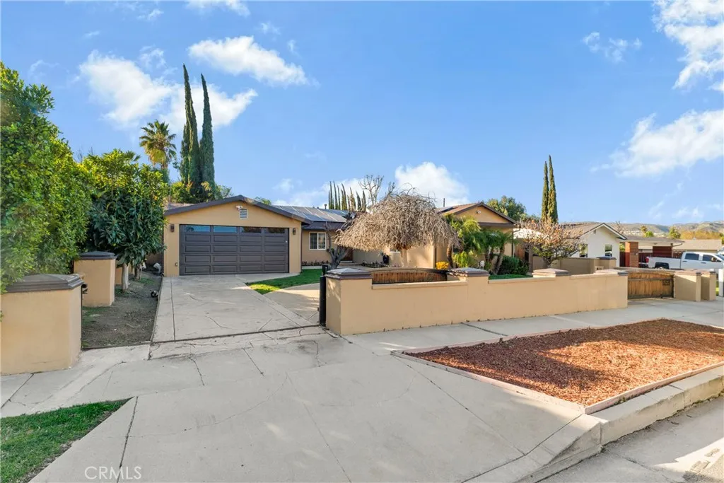 6159 Debs Avenue, Woodland Hills, California 91367 home-pic-40