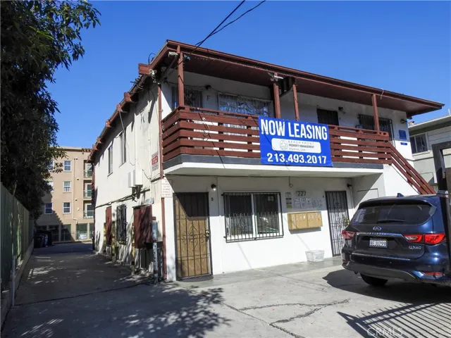 227 S Bonnie Brae Street, Los Angeles, California 90057