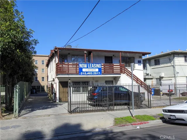 227 S Bonnie Brae Street, Los Angeles, California 90057