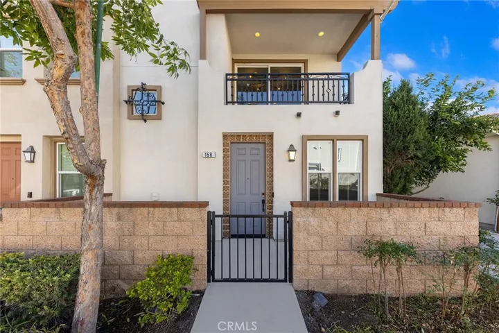 158 Macintosh Way, Upland, California 91786