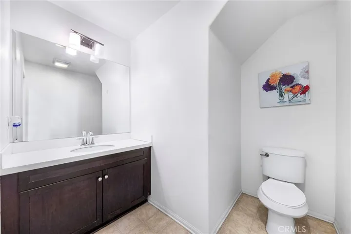 158 Macintosh Way, Upland, California 91786