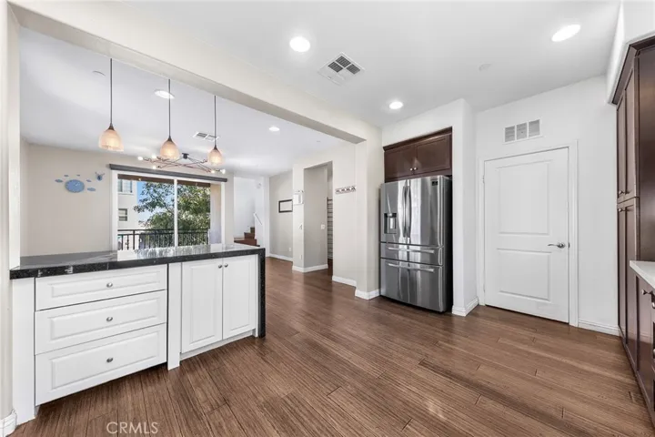 158 Macintosh Way, Upland, California 91786