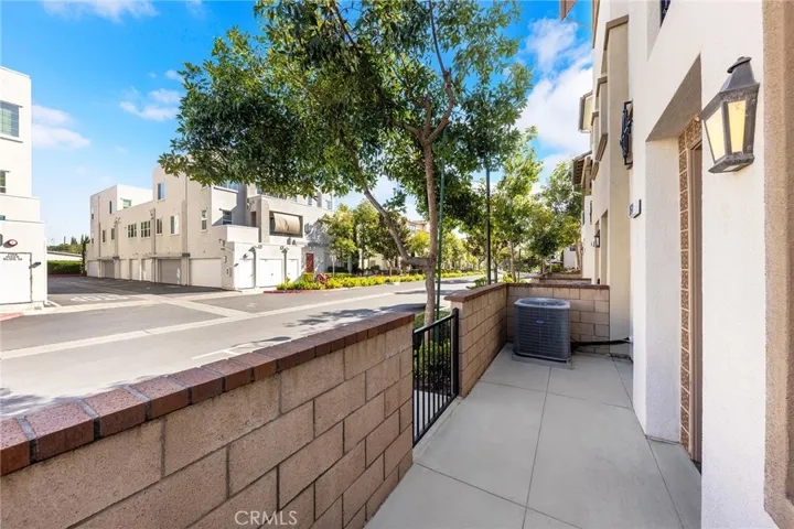 158 Macintosh Way, Upland, California 91786