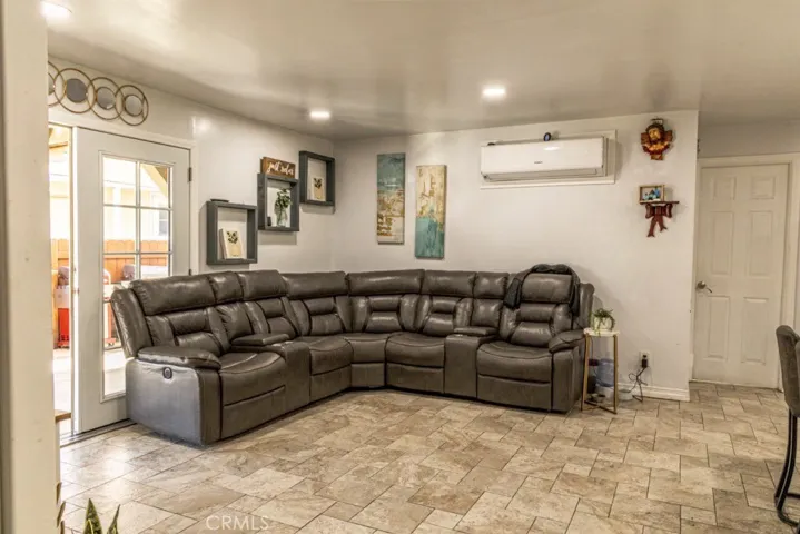 5800 Hamner Avenue 555, Eastvale, California 91752