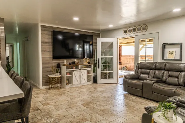 5800 Hamner Avenue 555, Eastvale, California 91752