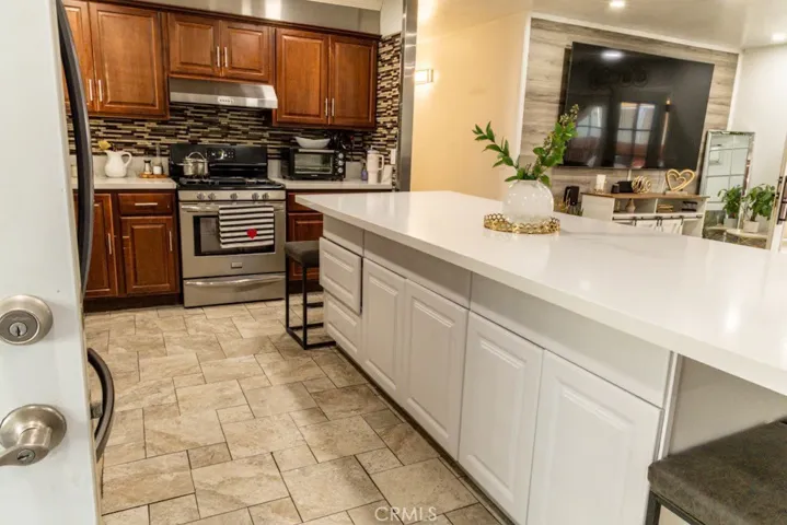 5800 Hamner Avenue 555, Eastvale, California 91752