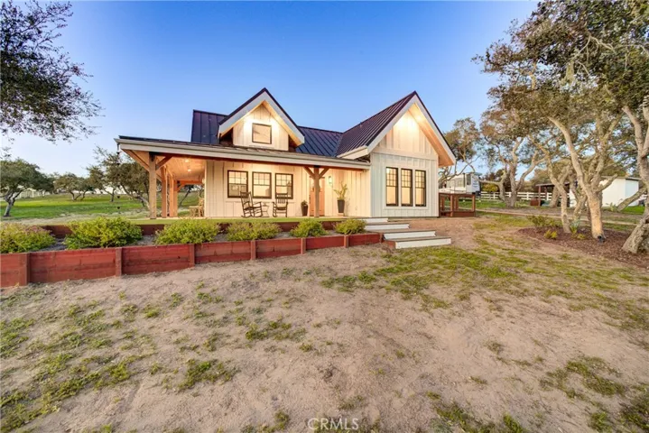 Modern Family Farmhouse