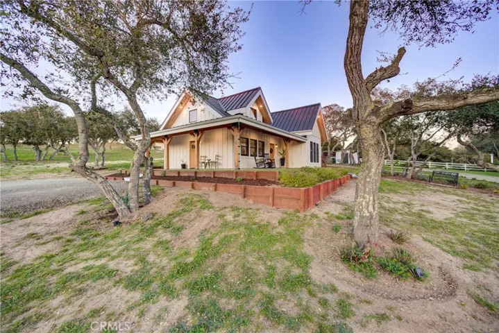 1550 Dale Avenue, Arroyo Grande, California 93420