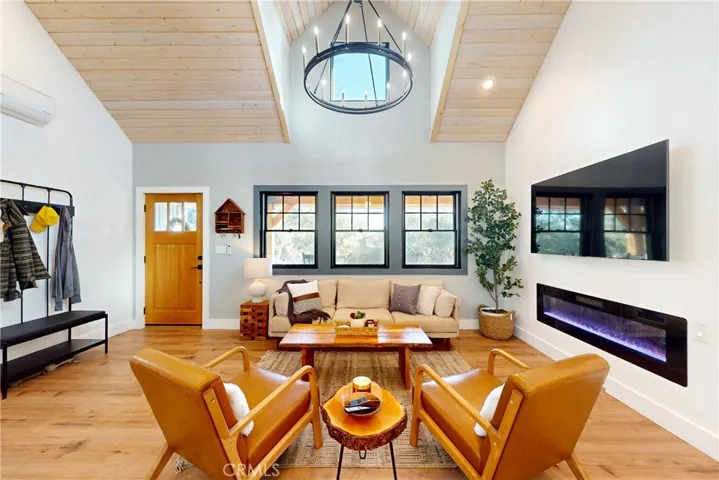 1550 Dale Avenue, Arroyo Grande, California 93420