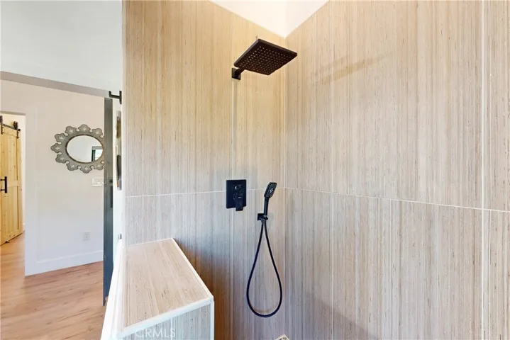 Walk-in Shower
