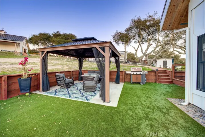 Covered sitting area