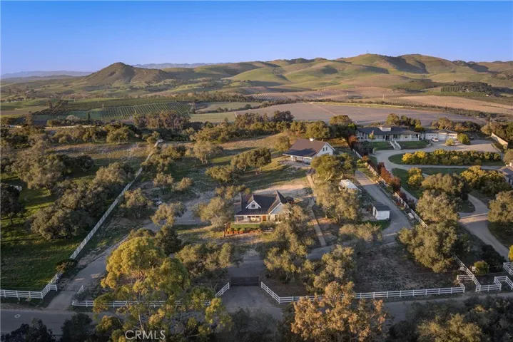 1550 Dale Avenue, Arroyo Grande, California 93420