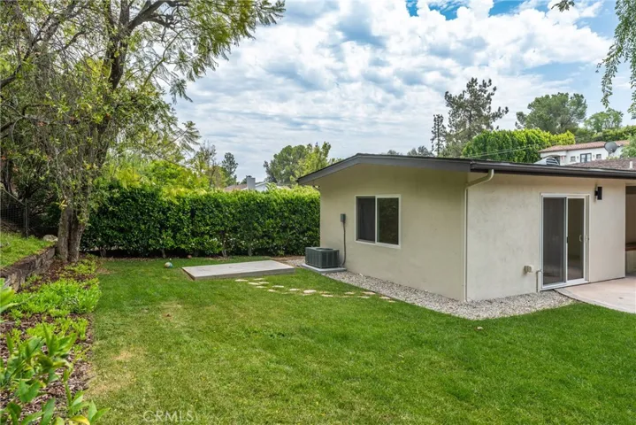 20217 Wells Drive, Woodland Hills, California 91364