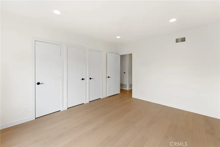 20217 Wells Drive, Woodland Hills, California 91364