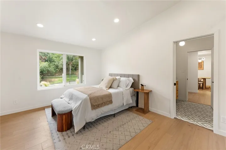 20217 Wells Drive, Woodland Hills, California 91364