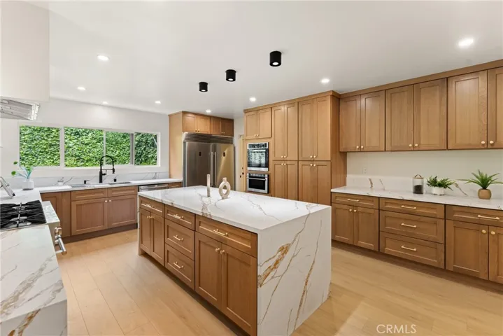 20217 Wells Drive, Woodland Hills, California 91364
