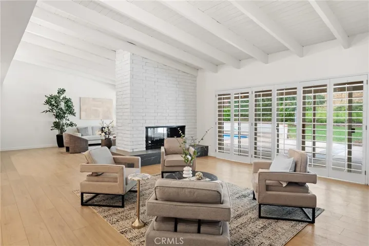 20217 Wells Drive, Woodland Hills, California 91364