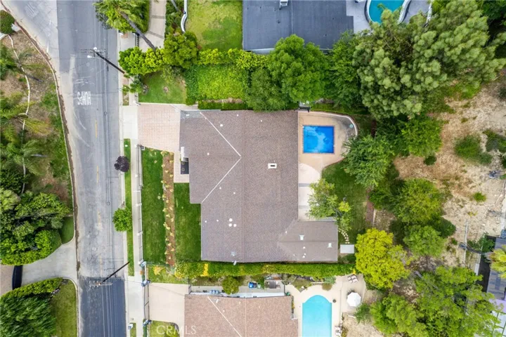 20217 Wells Drive, Woodland Hills, California 91364
