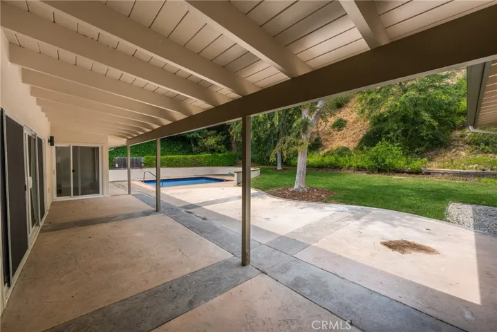 20217 Wells Drive, Woodland Hills, California 91364