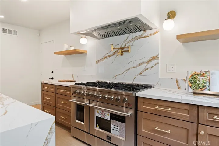 20217 Wells Drive, Woodland Hills, California 91364