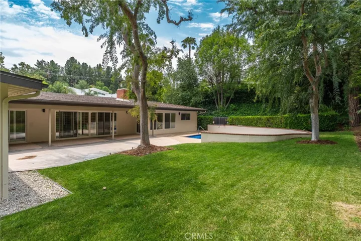 20217 Wells Drive, Woodland Hills, California 91364