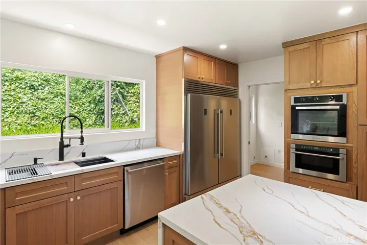 20217 Wells Drive, Woodland Hills, California 91364
