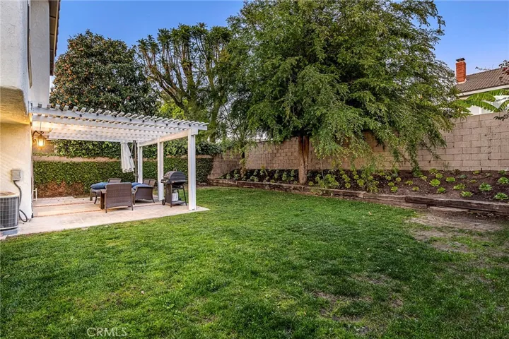 13 W Glorieta, Irvine, California 92620