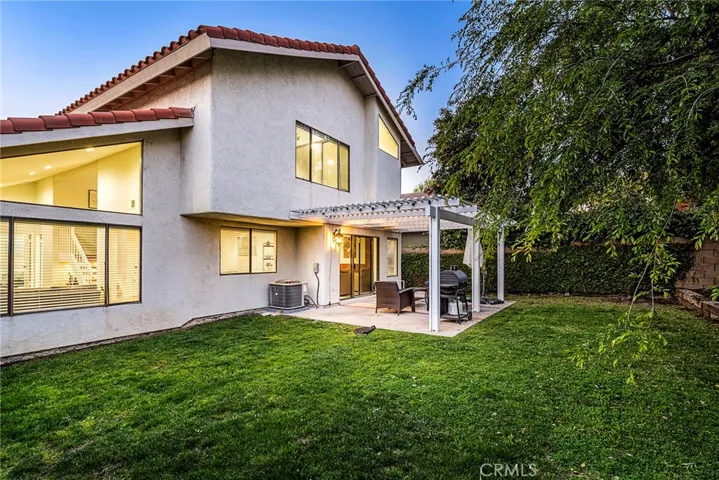 13 W Glorieta, Irvine, California 92620