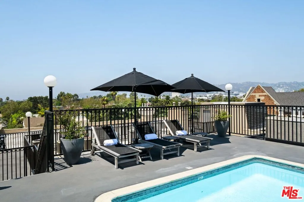 585 N Rossmore Avenue 506, Los Angeles, California 90004 home-pic-8