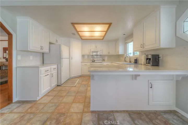 23030 Compass Drive, Canyon Lake, California 92587