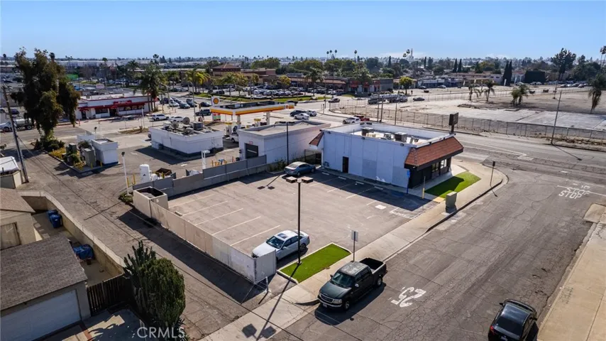 11339 Washington Boulevard, Whittier, California 90606