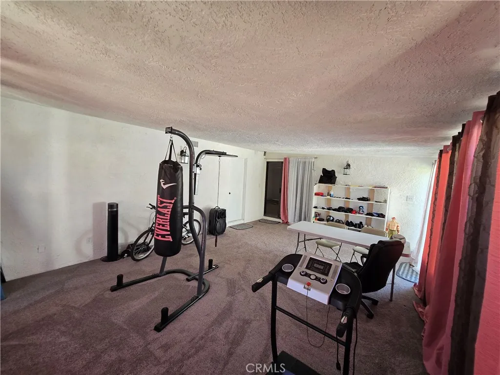 41950 Thornton Avenue, Hemet, California 92544 home-pic-36