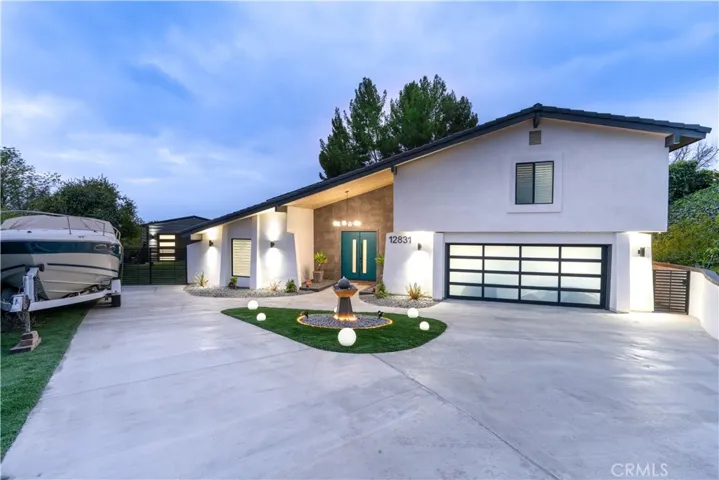 12831 Miradero Place, Redlands, California 92373