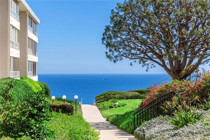 Access to ocean and trails