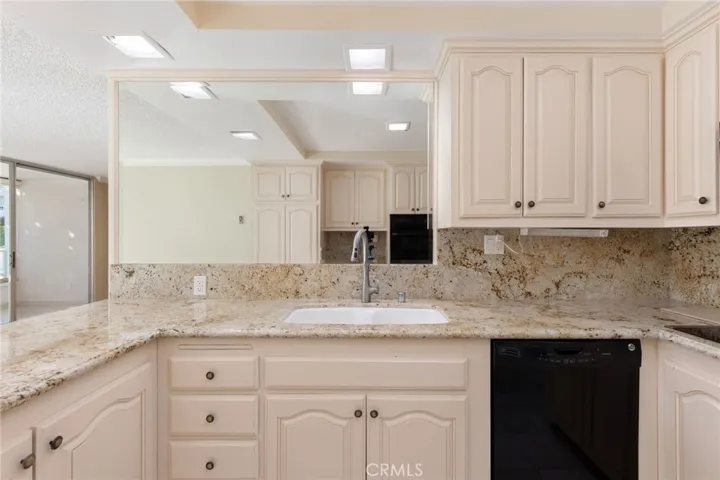 32709 Seagate Drive 108, Rancho Palos Verdes, California 90275
