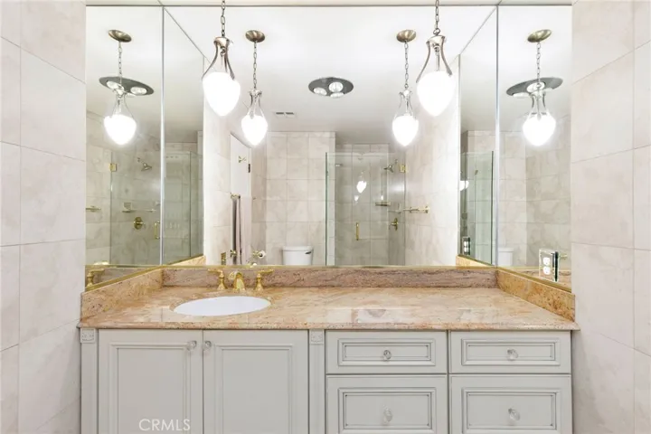 32709 Seagate Drive 108, Rancho Palos Verdes, California 90275