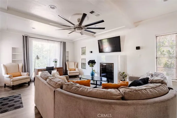 1574 N Orange Grove Avenue, Pomona, California 91767