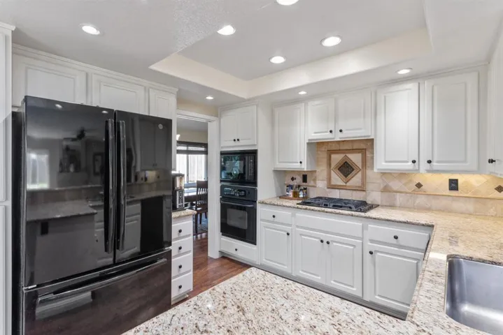 3081 Westbridge Gln, Escondido, California 92029